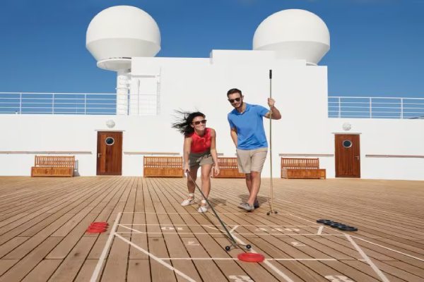 Queen Mary 2 Gallery Image